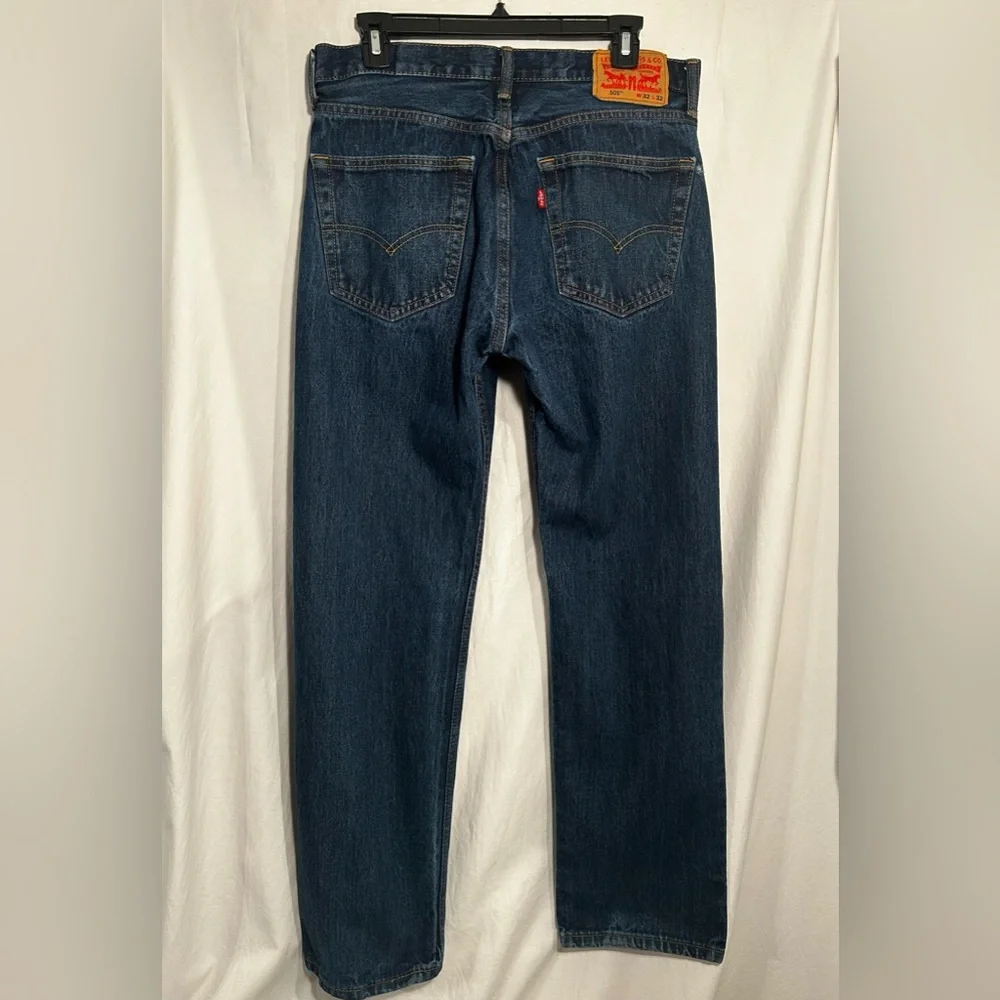 MENS 32 X 30 1/2 (TAGGED 32 X 32)RED TAB LEVI'S 505 BLUE DENIM JEANS
